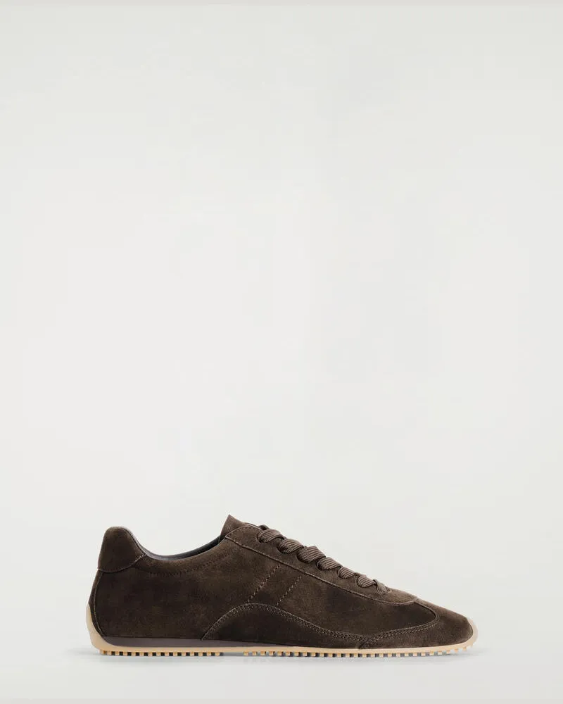 COS Sneakers Aus Veloursleder Braun