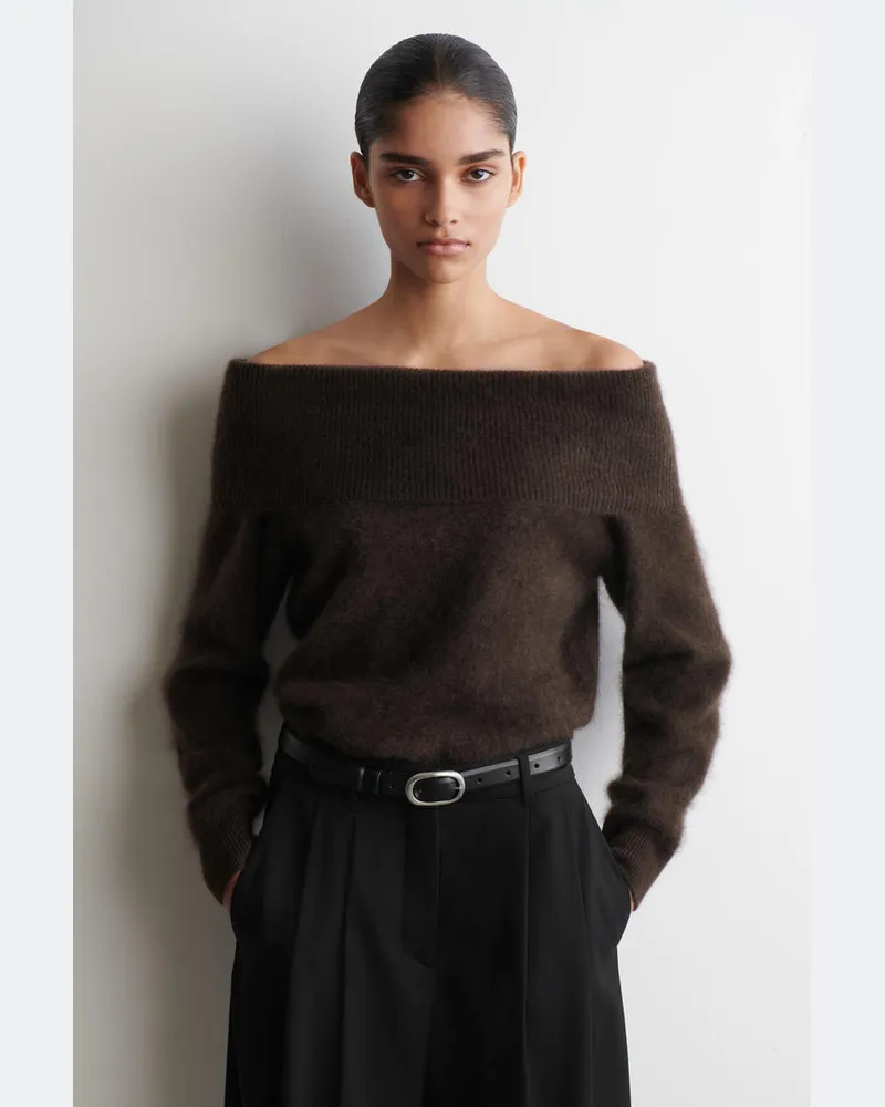 COS Schulterfreier Pullover Aus Merinowolle Braun