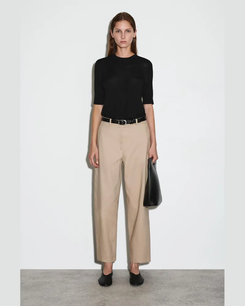 COS Chinohose Aus Baumwolle Mit Barrel-Bein Beige