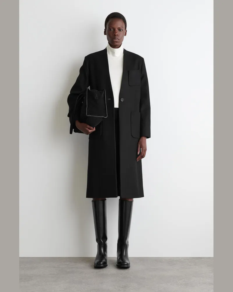 COS Kniehohe Lederstiefel Schwarz