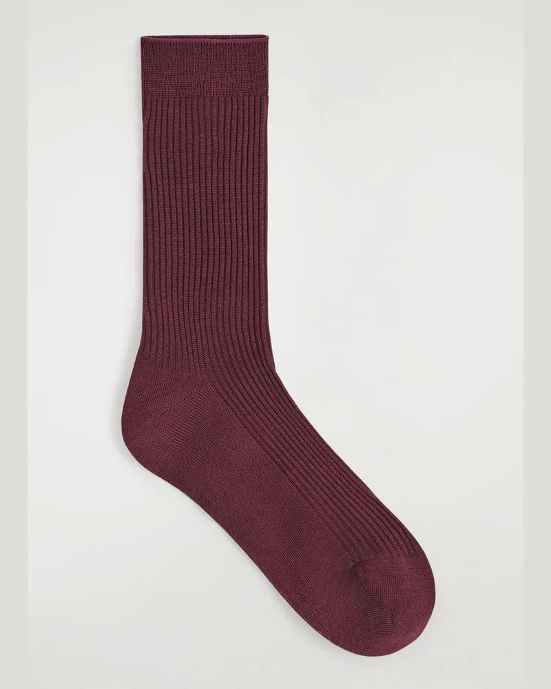 COS Gerippte Socken Aus Seide Rot