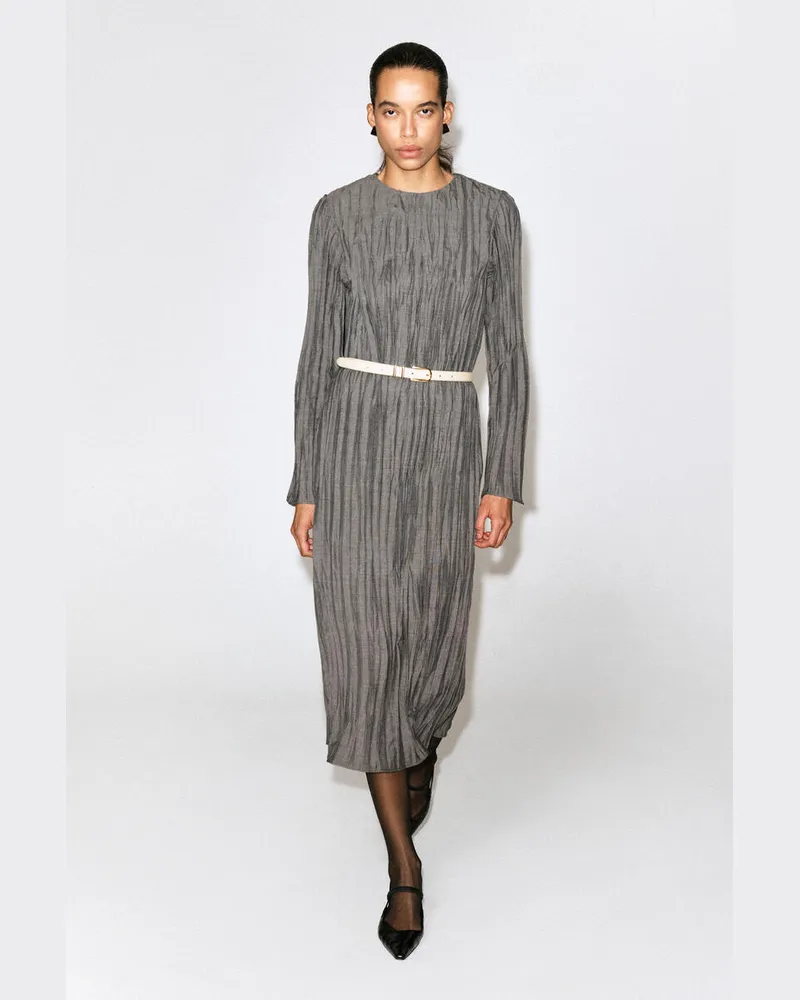 COS Crushed-Pleat Midi Dress Grau