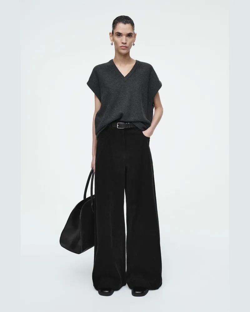 COS Cordhose Mit Weitem Bein Schwarz