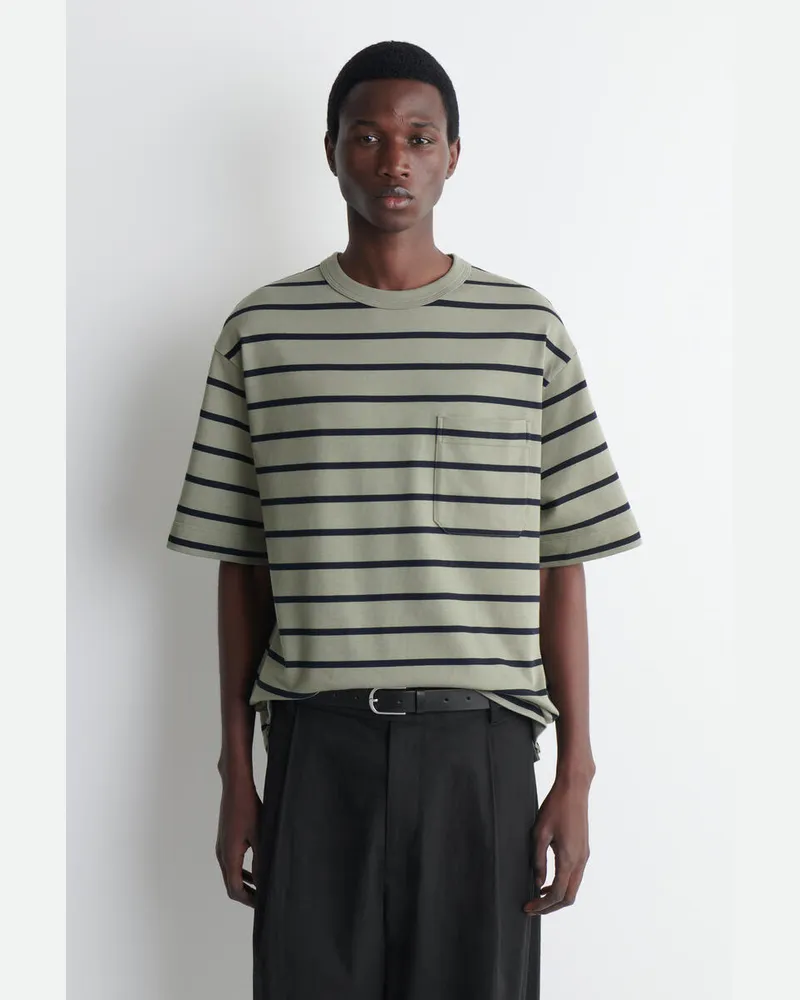 COS Gewichtiges Oversized-T-Shirt Grün