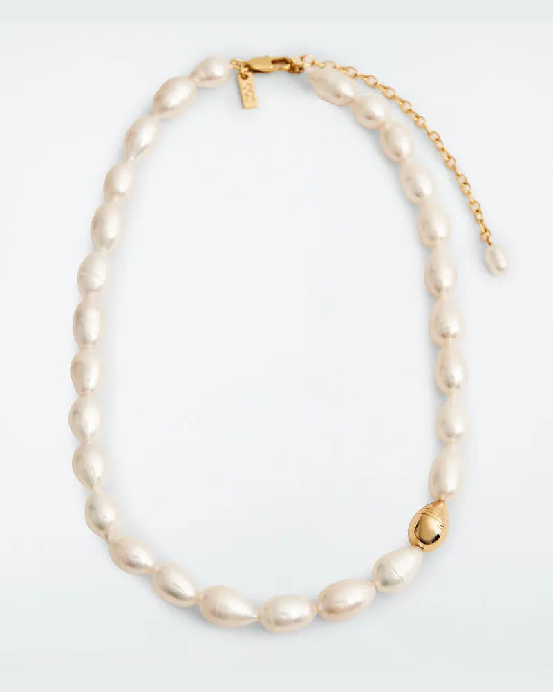 COS Kette Mit Süsswasserperlen Weiß