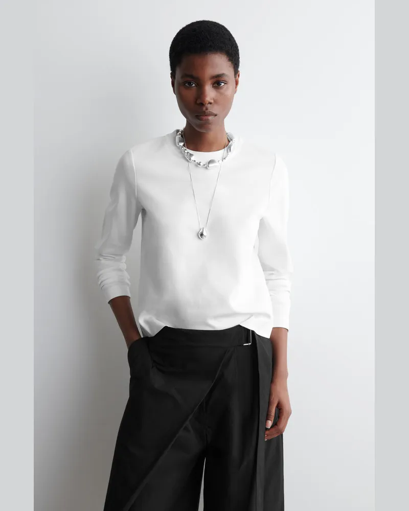 COS Schlichtes Langarmshirt Mit Normaler Passform Weiß