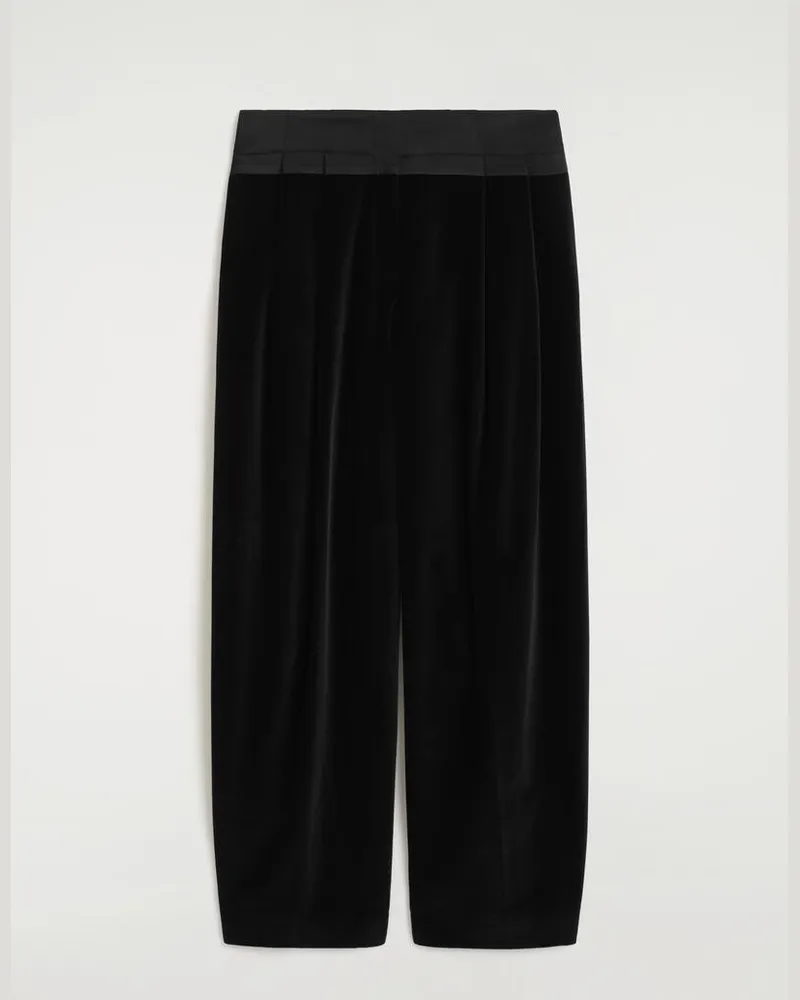COS Samthose Mit Barrel-Bein Und Satindetails Schwarz