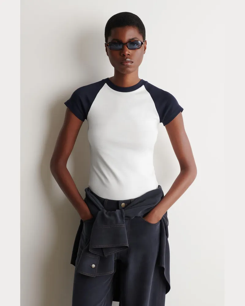 COS Schmal Geschnittenes T-Shirt Aus Baumwolle Blau