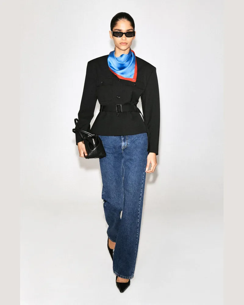 COS Jacke Mit Gürtel Und Schösschen Schwarz