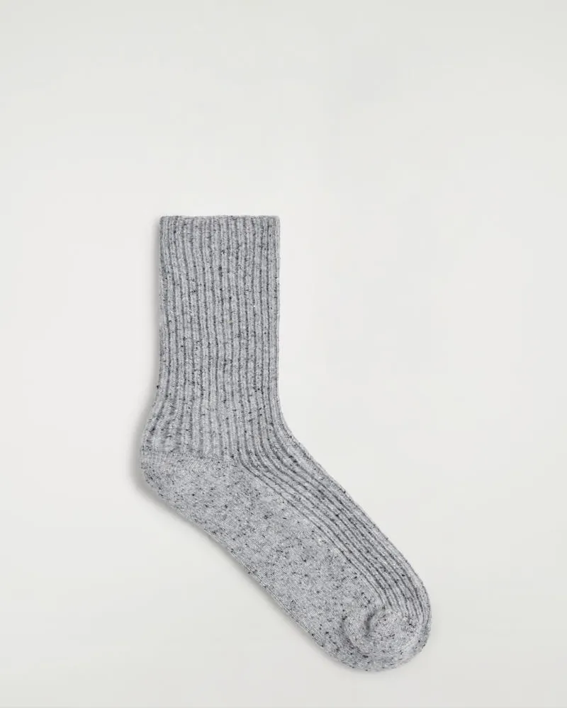 COS Gesprenkelte Socken Aus Rippstrick Grau