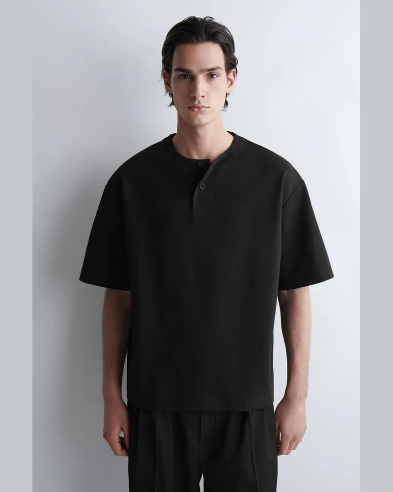 COS Henley-T-Shirt Aus Baumwolljersey Schwarz