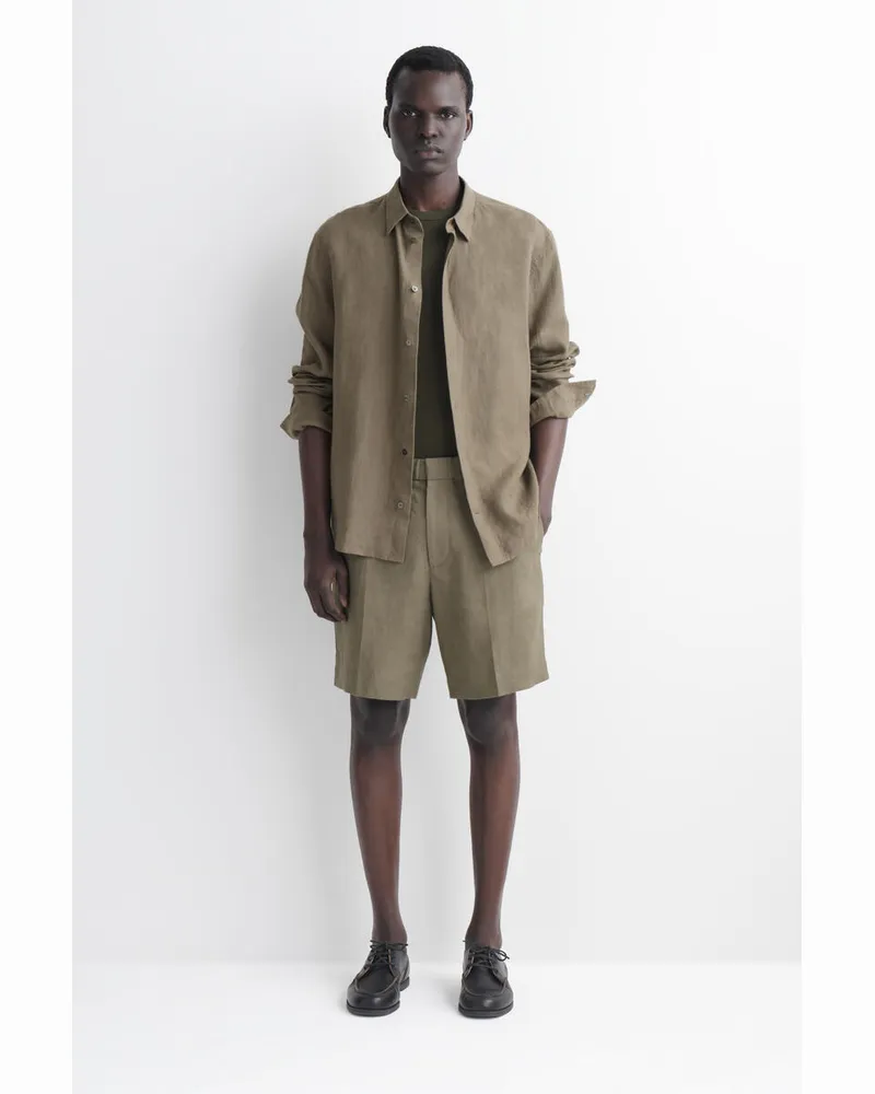 COS Elegante Leinen-Shorts Grün