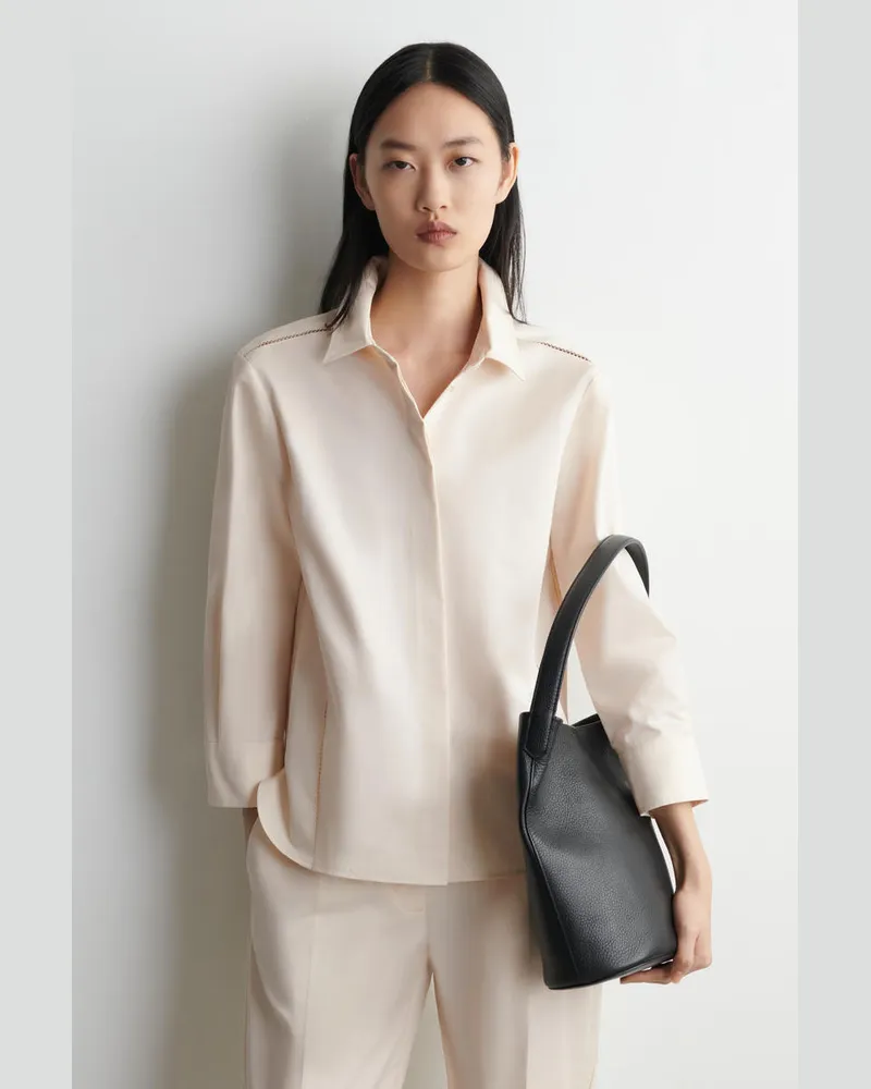 COS Besticktes Baumwollhemd Weiß