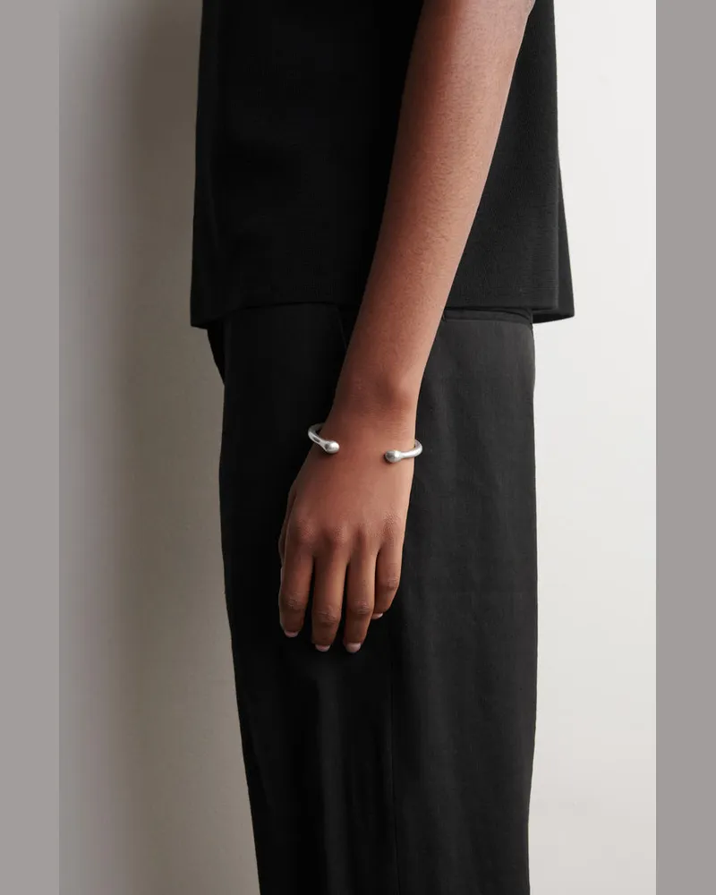 COS Armspange Silberfarben