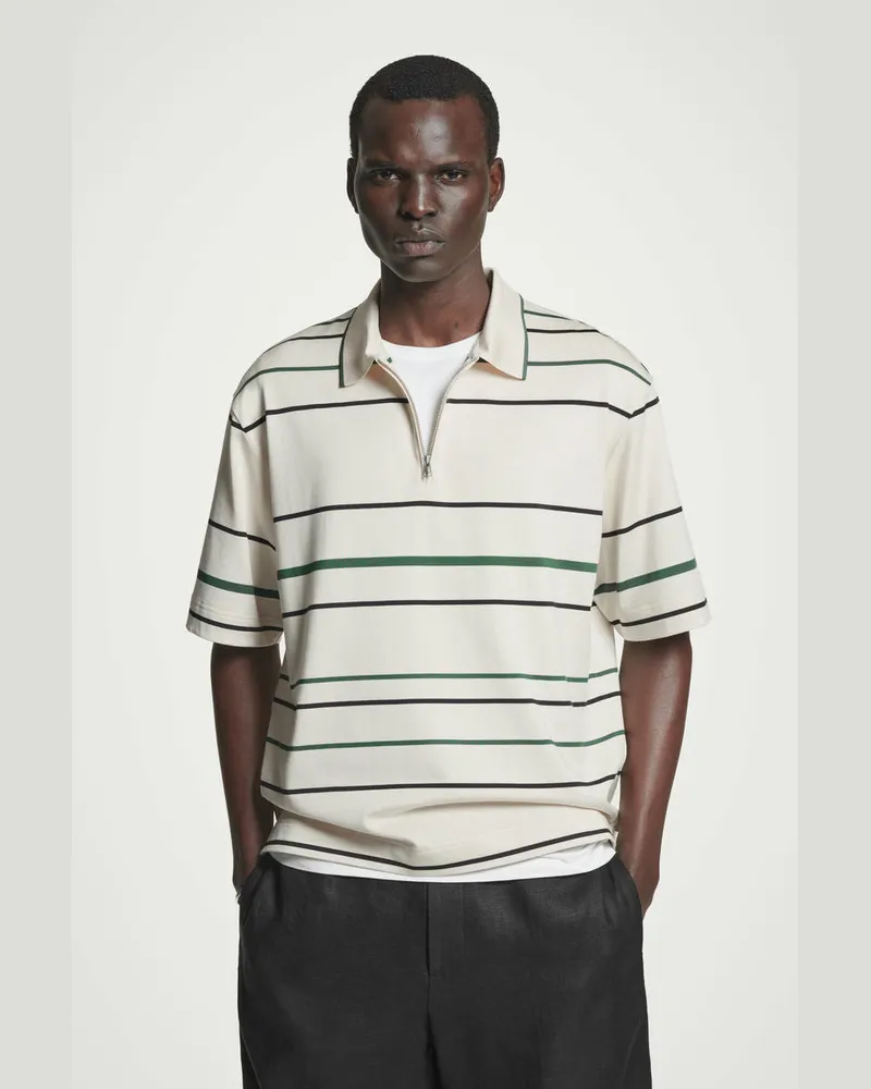 COS Gestreiftes Poloshirt Mit Kurzem Reissverschluss Weiß