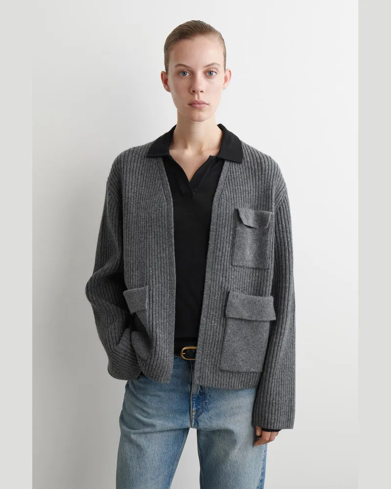 COS Gerippte Utility-Strickjacke Aus Merinowolle Grau