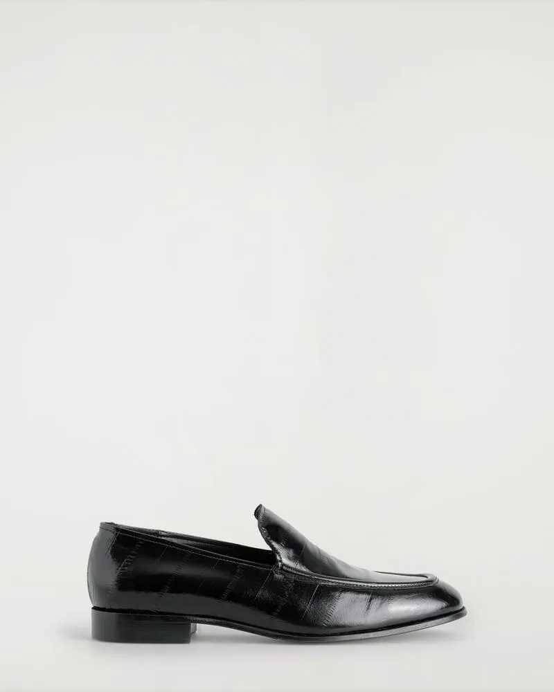 COS Eel-Effect Leather Loafers Schwarz