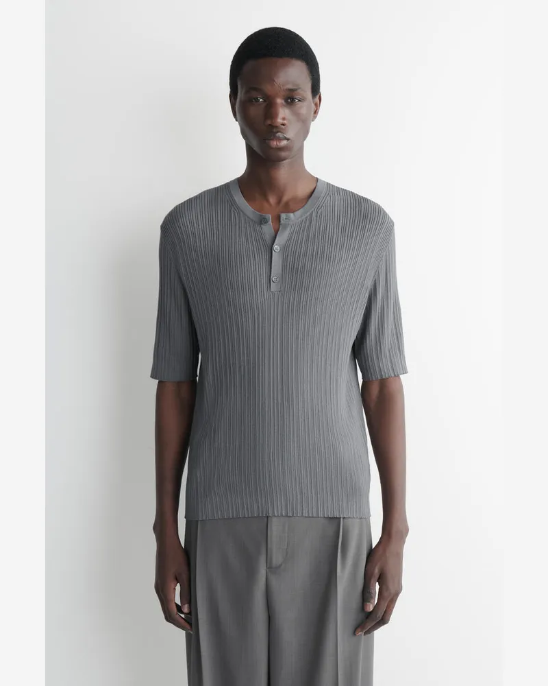 COS Henley-T-Shirt Aus Seiden-Baumwoll-Mix Grau