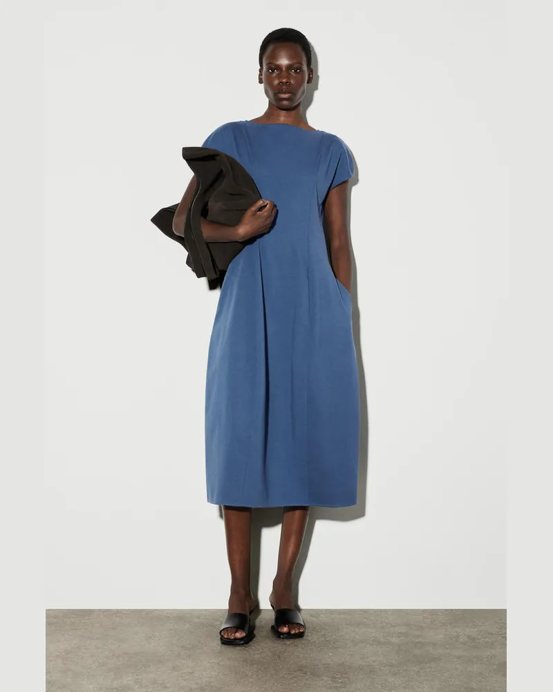 COS Skulpturales Midikleid Aus Jersey Blau