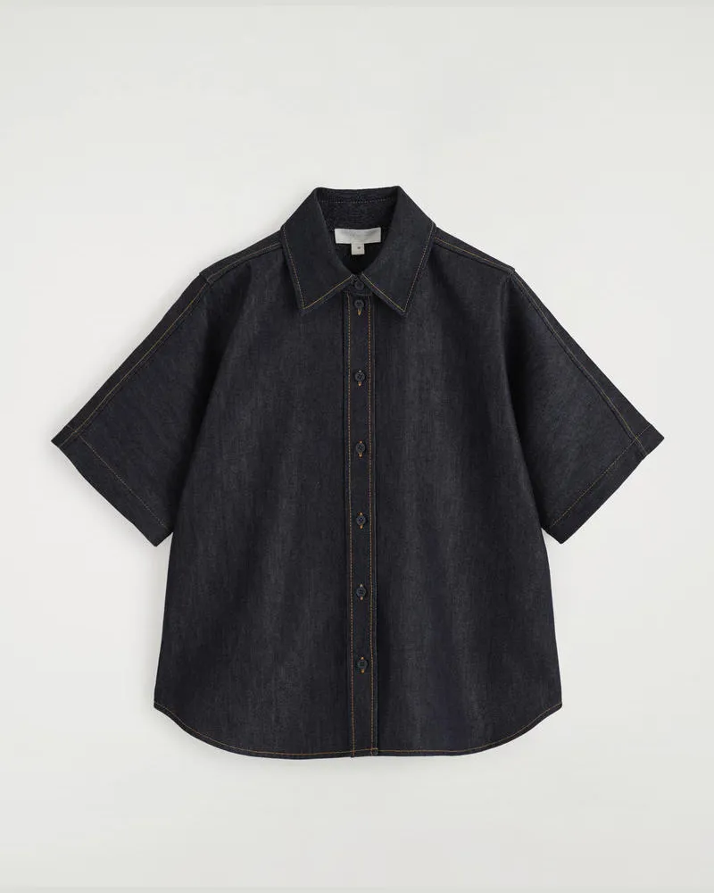 COS Kastenförmiges Jeanshemd Mit Kurzen Ärmeln Blau
