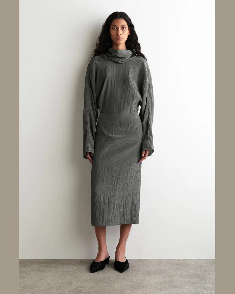 COS Minikleid Aus Satin In Knitteroptik Grau