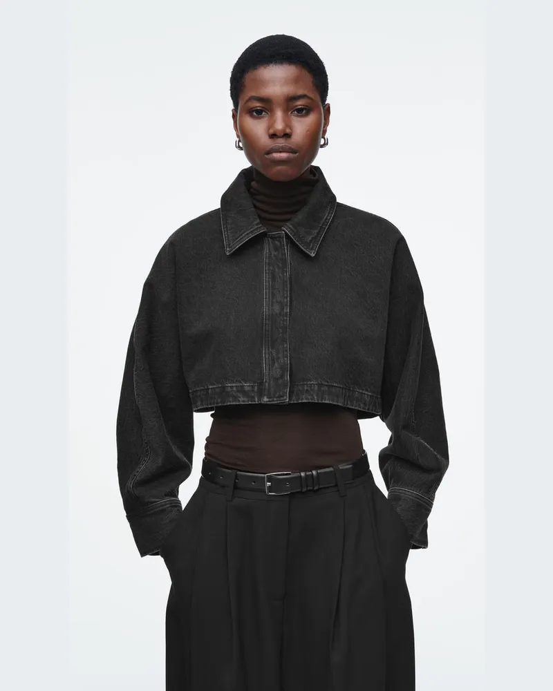 COS Verkürzte Jeansjacke Schwarz