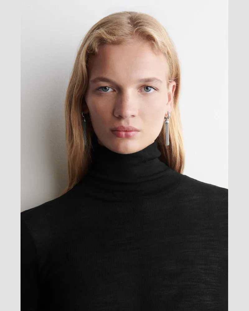 COS Ohrringe Mit Kettendetails Silberfarben