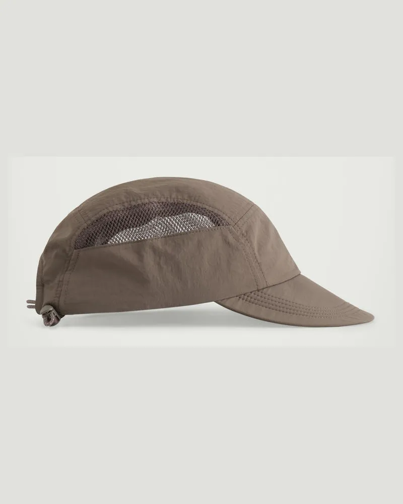 COS Basecap Aus Nylon Mit Mesh-Einsätzen Beige