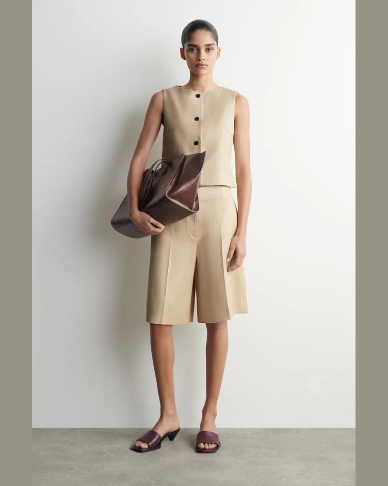 COS Lange Elegante Shorts Beige