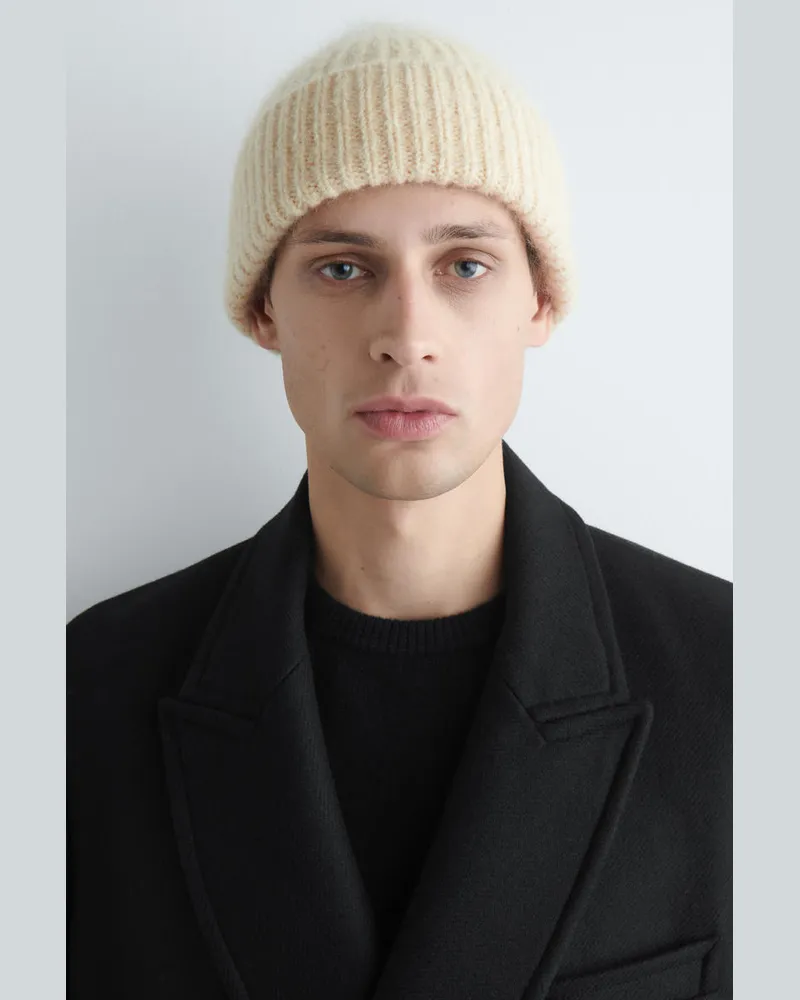 COS Gestreifte Beanie Aus Gebürstetem Woll-Mix Beige