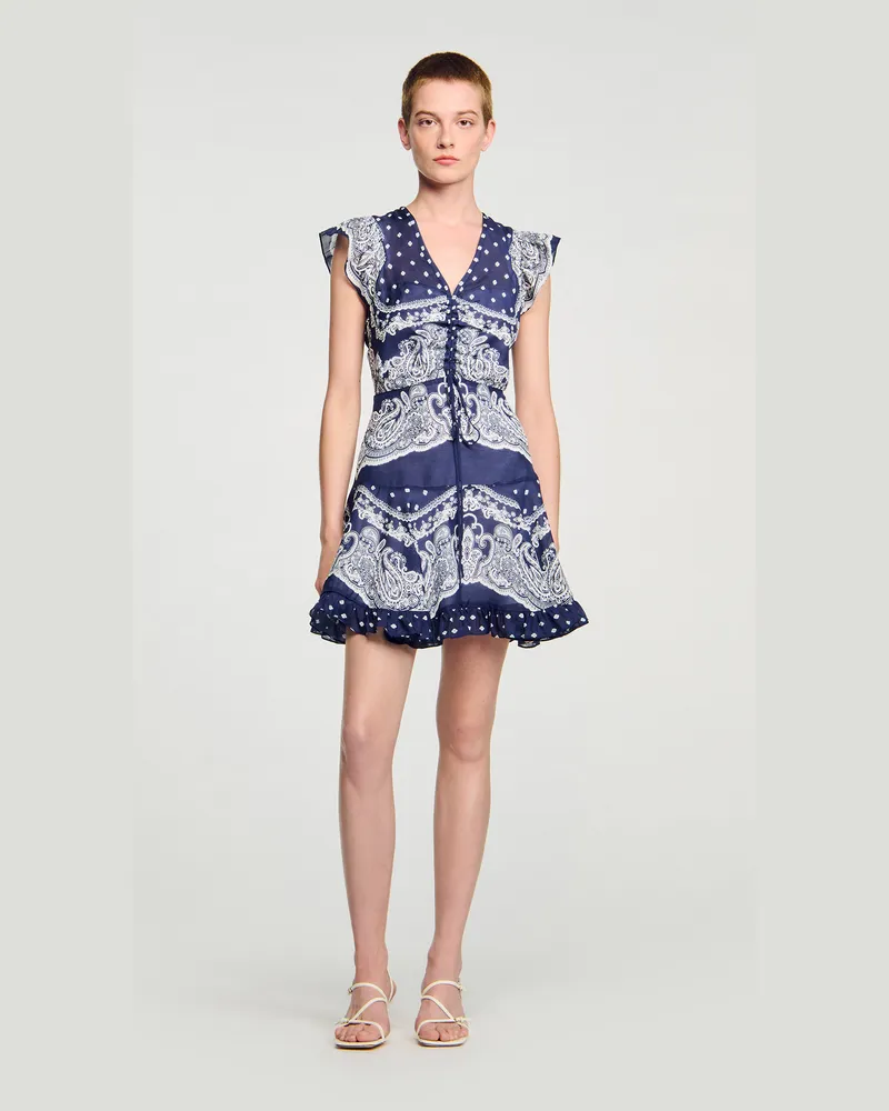 Sandro Kurzes Kleid mit Bandana-Print Blau