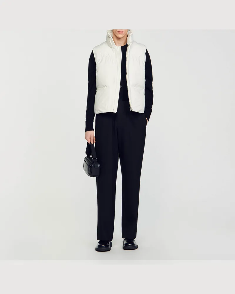 Sandro Ärmellose Steppjacke Ecru