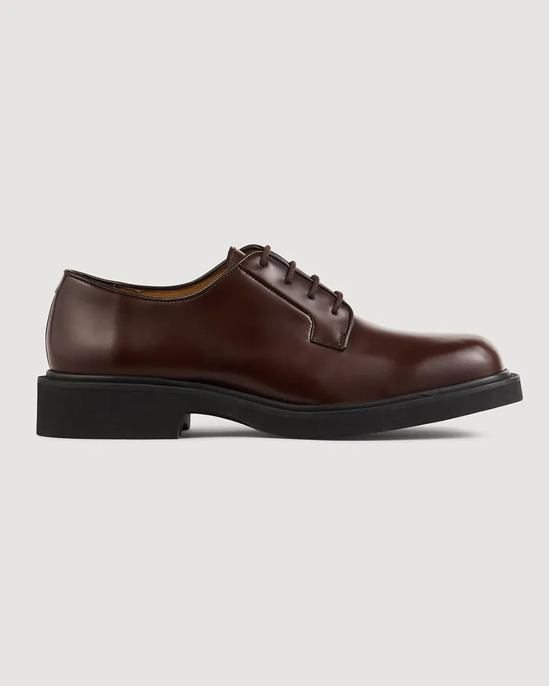 Sandro Derby-Schuhe aus glasiertem Leder Dunkel-braun