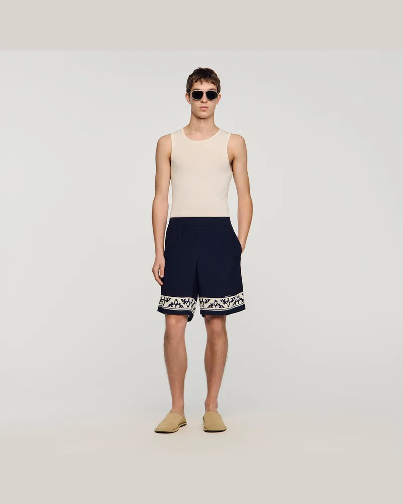 Sandro Fließende Shorts mit Kontrastmotiv Marine