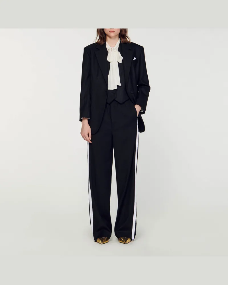 Sandro Jacke mit feinen Streifen Schwartz