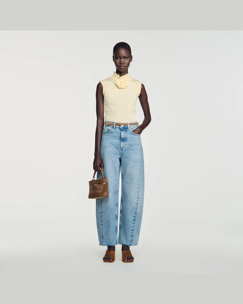 Sandro Gesmoktes T-Shirt mit Blumendetail Vanille