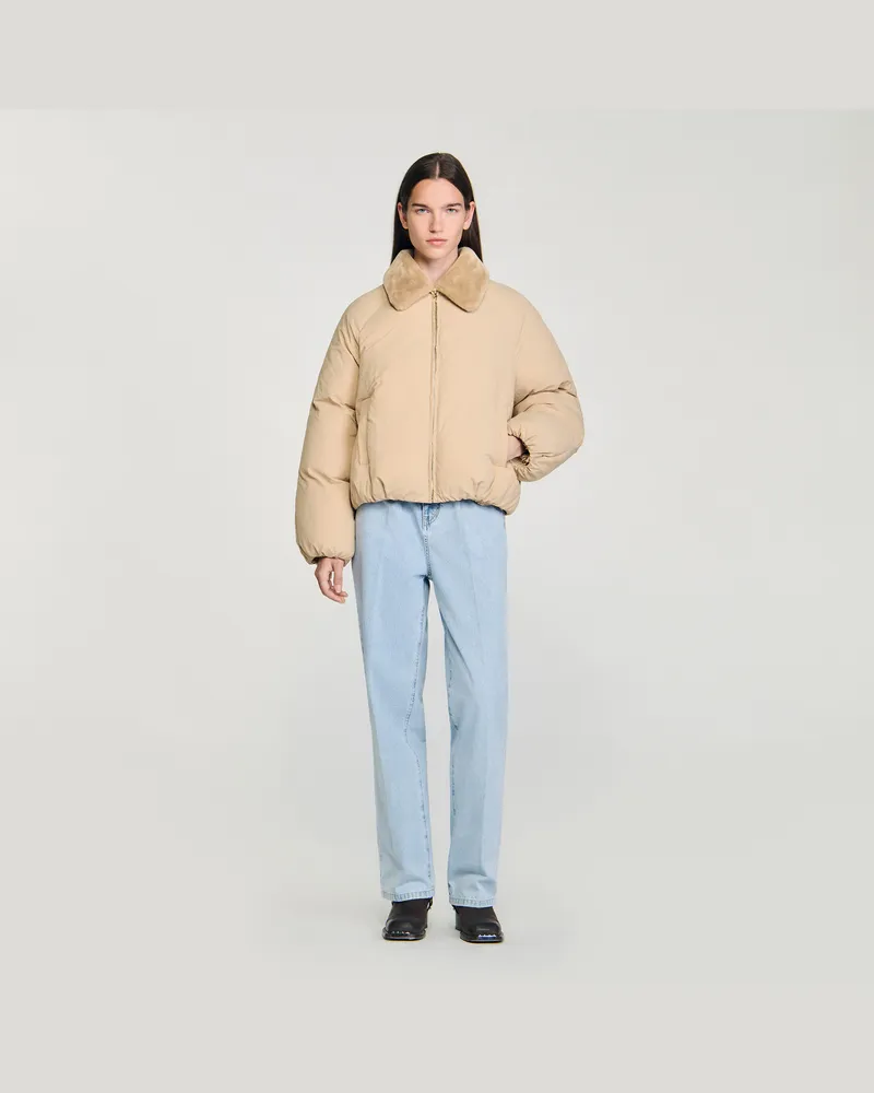 Sandro Daunenjacke mit Fellkragen Beige
