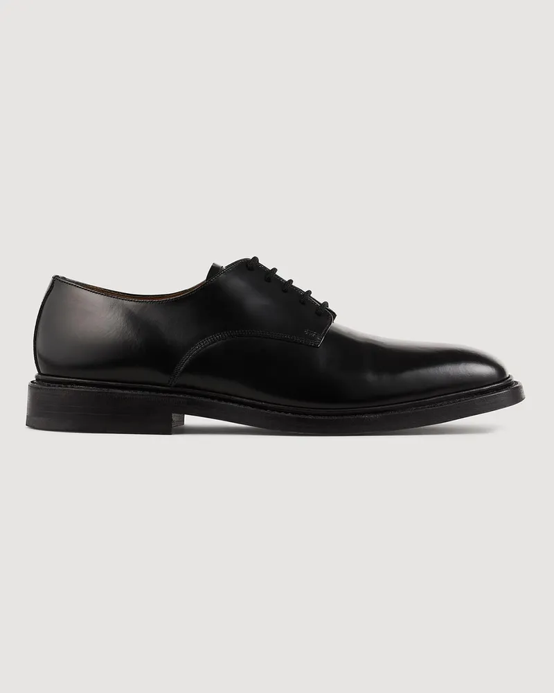 Sandro Derby-Schuhe aus glasiertem Leder Schwarz