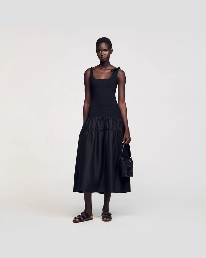 Sandro Langes Kleid aus Materialmix Schwarz