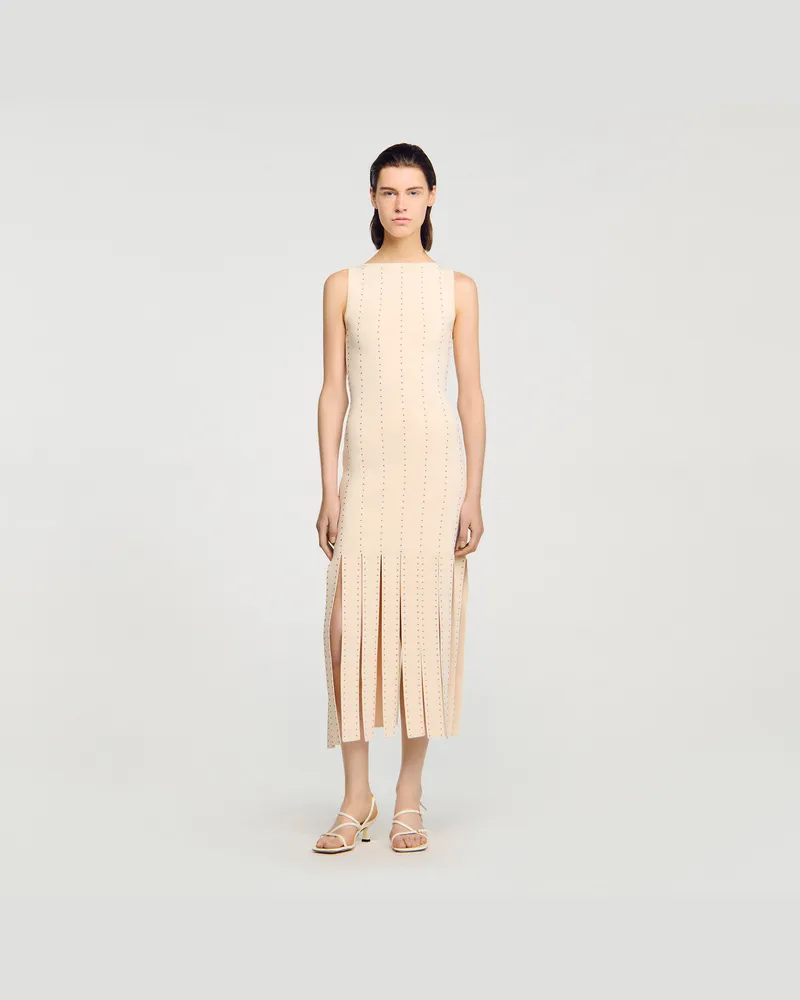 Sandro Langes Strickkleid mit Fransen Ecru