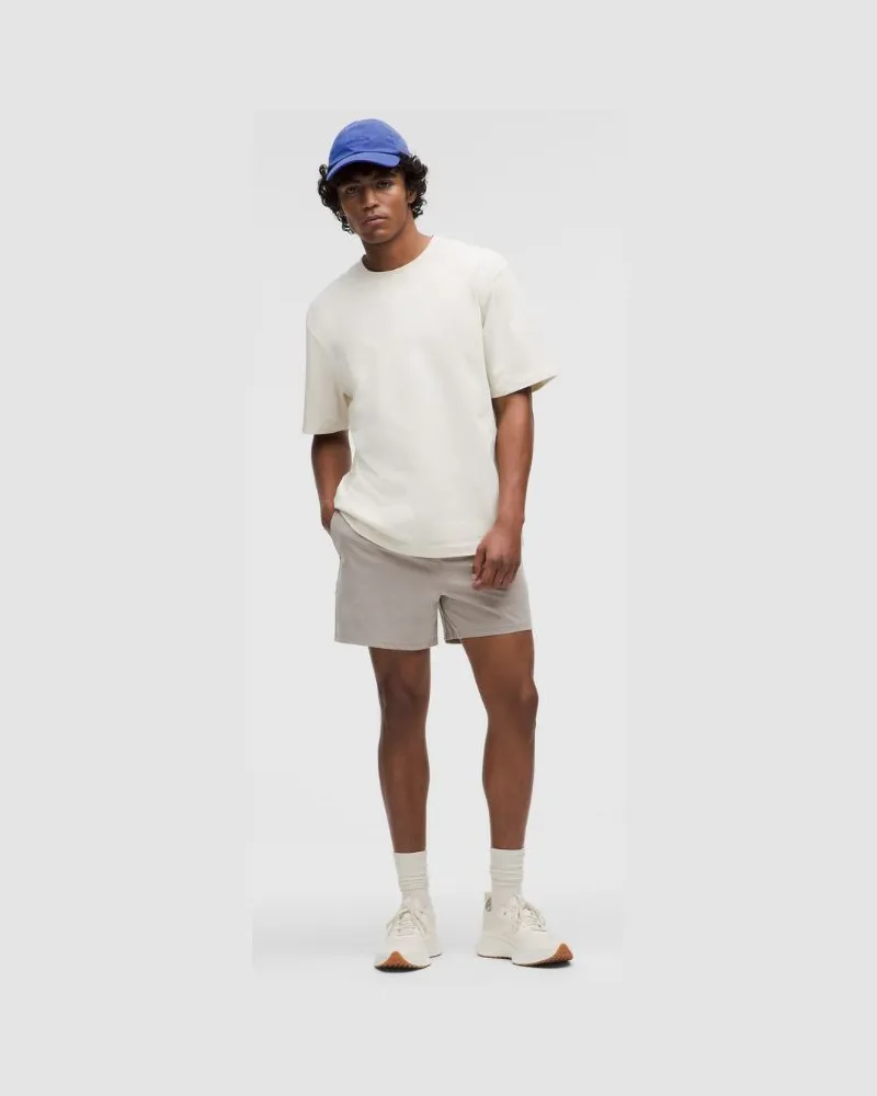 LULULEMON Badeshorts ohne Liner Gefärbtes Material für Männer – 13 cm – Größe in Dilute Wash Soft Earth Dilute