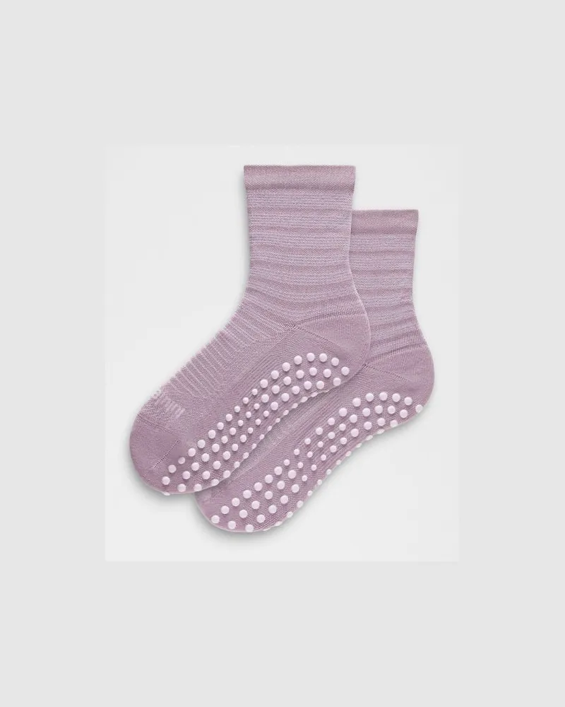 LULULEMON Find Your Balance Socken mit Noppen – Größe in Lotus Lavender Lotus