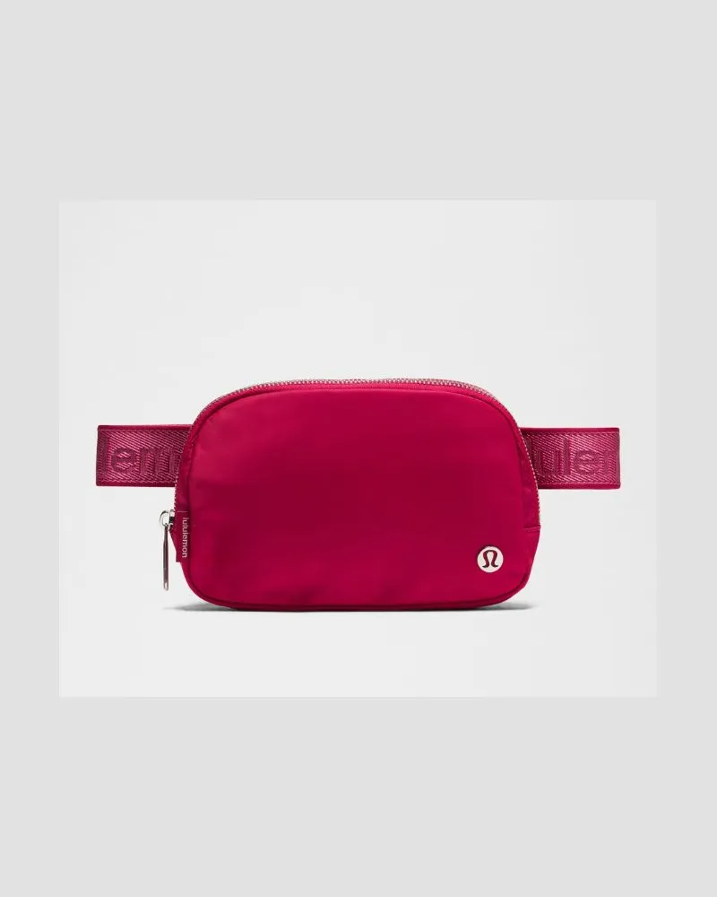 LULULEMON Everywhere Belt Bag 1L Metallic Wordmark in Berry Rumble/Silver Berry