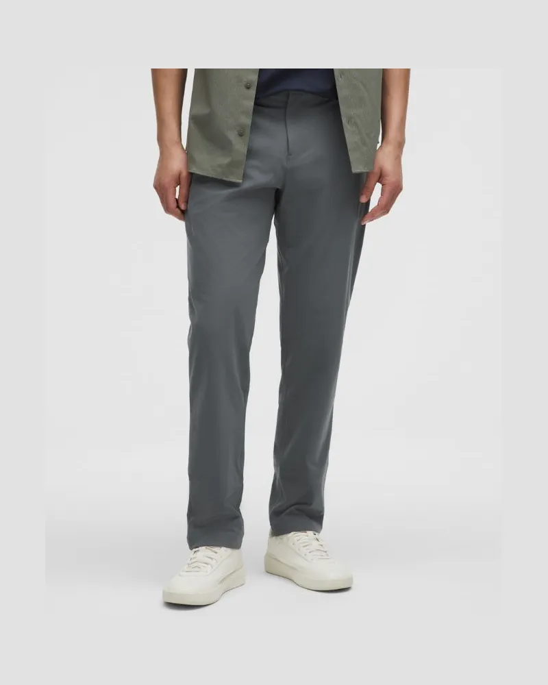LULULEMON ABC Chinohose im Classic Fit Warpstreme für Männer – 94 cm – Größe in Oil Grey Oil