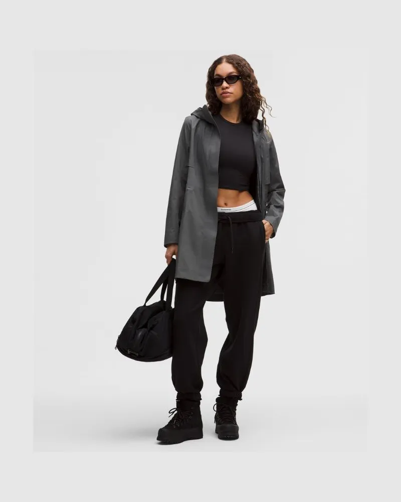 LULULEMON Rain Rebel Jacke für Frauen – Größe in Onyx Grey Onyx