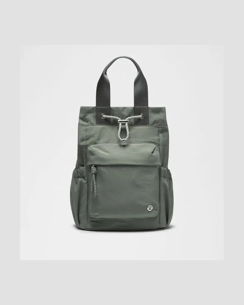 LULULEMON Wandelbare Bucket-Bag mit Kordelzug 13 Größe in Willow Leaf/Meadow Haze/Silver Willow