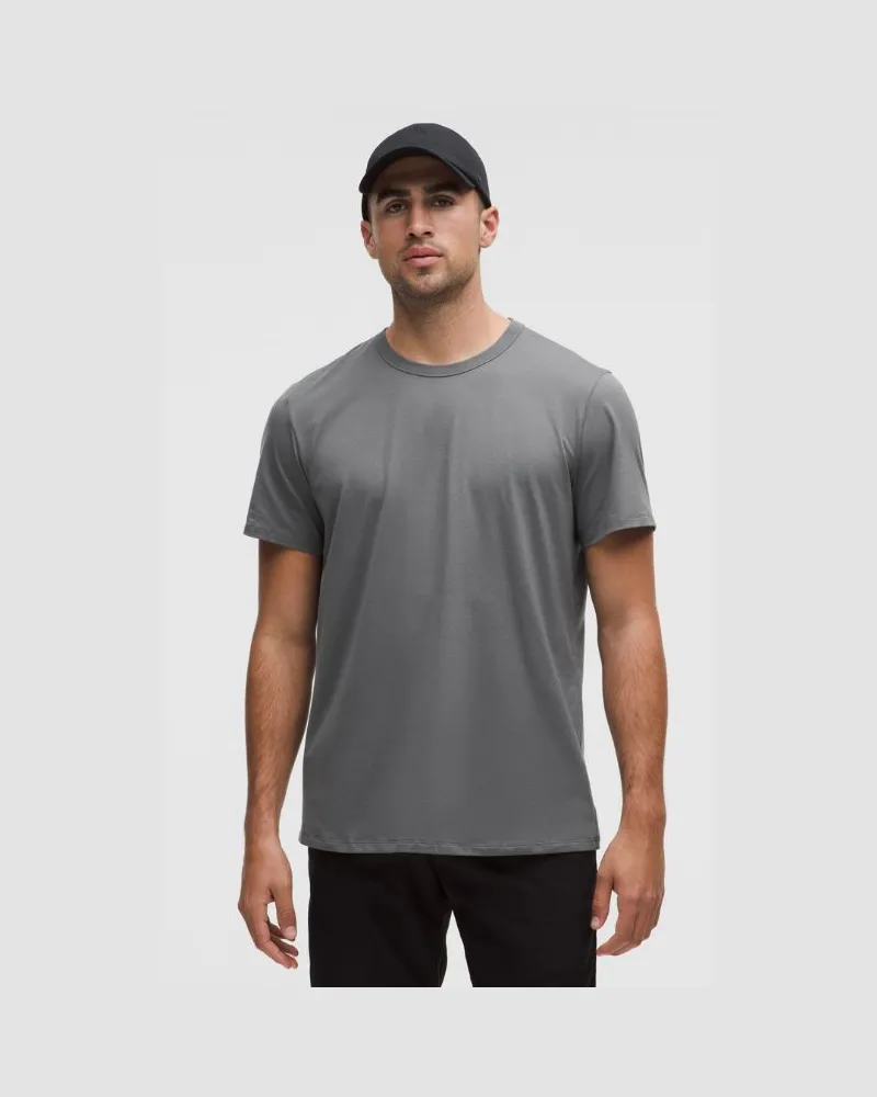 LULULEMON Fundamental T-Shirt für Männer – Größe in Anchor Anchor