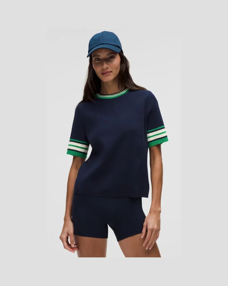 LULULEMON T-Shirt aus gerippter mit farblich abgesetzten Säumen für Frauen – Größe in Club Blue/Raceway Green/Light Ivory Club
