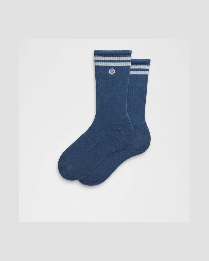 LULULEMON Unisex Daily Essential Crew-Socken Gestreift – Größe in Blue Twill/Light Ivory Blue