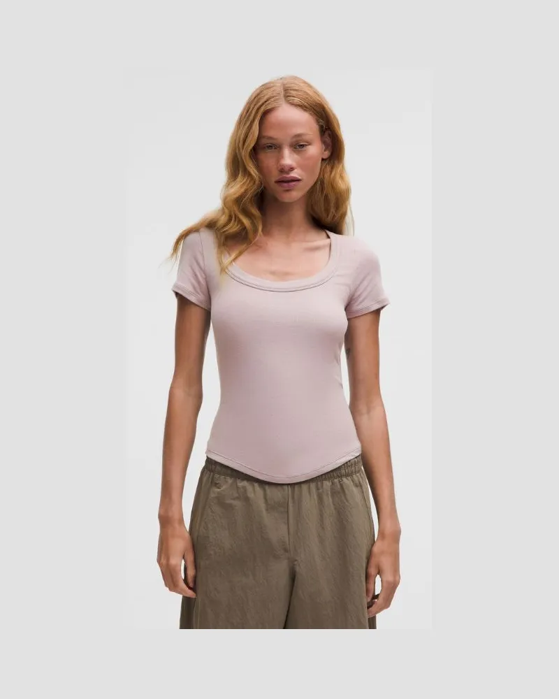 LULULEMON Hold Tight Kurzarmshirt mit U-Ausschnitt für Frauen – Größe in Mauve Grey Mauve